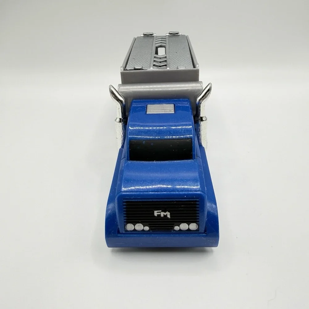 Maisto Burnin' Key Cars Blue & Chrome‎ Trailer Car Carrier Replacement Piece